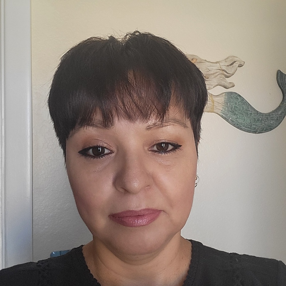 Meet your Posher, Veronica